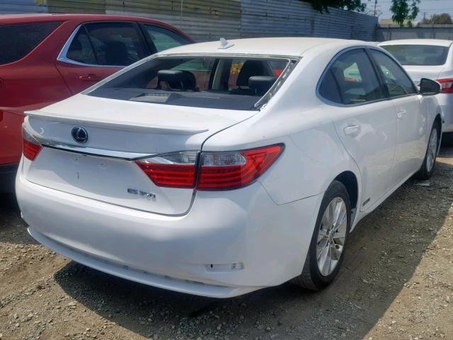 JTHBW1GG2E2063787 - 2014 LEXUS ES 300H WHITE photo 4