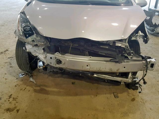 JTDKDTB32G1137242 - 2016 TOYOTA PRIUS C SILVER photo 9