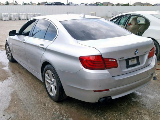 WBAXH5C5XDD111078 - 2013 BMW 528 XI SILVER photo 3