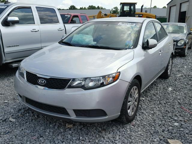 KNAFU4A21D5711105 - 2013 KIA FORTE EX SILVER photo 2