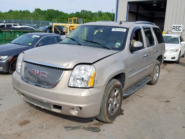 1GKFK638X7J344467 - 2007 GMC YUKON DENA TAN photo 2