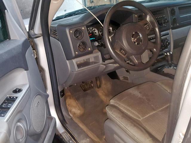 1J8HG48KX7C619296 - 2007 JEEP COMMANDER SILVER photo 9