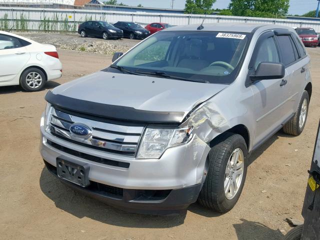 2FMDK3GC3ABA56104 - 2010 FORD EDGE SE SILVER photo 2