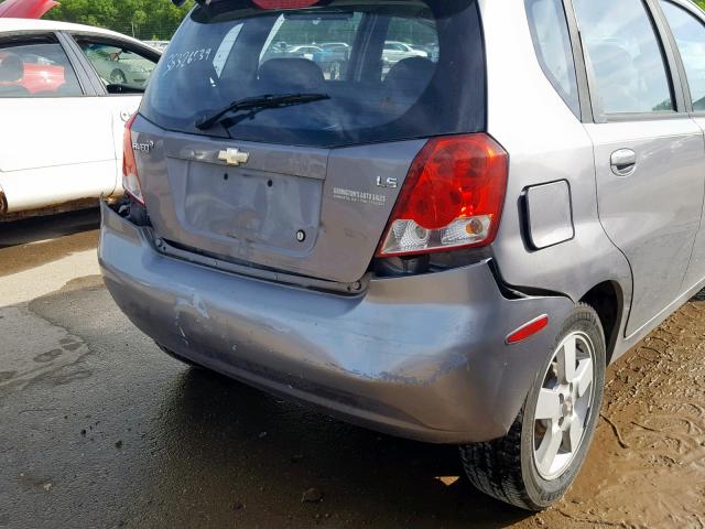 KL1TD66618B081825 - 2008 CHEVROLET AVEO BASE Сұр фото 9