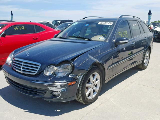 WDBRH61J95F675570 - 2005 MERCEDES-BENZ C 240 SPOR BLACK photo 2