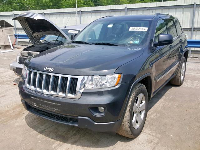 1J4RR4GGXBC657617 - 2011 JEEP GRAND CHER GRAY photo 2