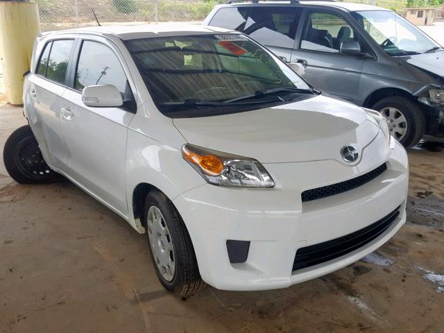 JTKKUPB4XE1046600 - 2014 TOYOTA SCION XD WHITE photo 1