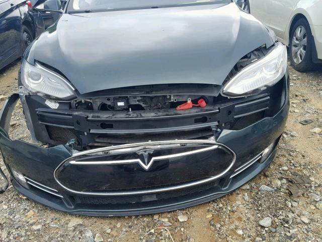 5YJSA1S1XEFP60981 - 2014 TESLA MODEL S BLACK photo 9