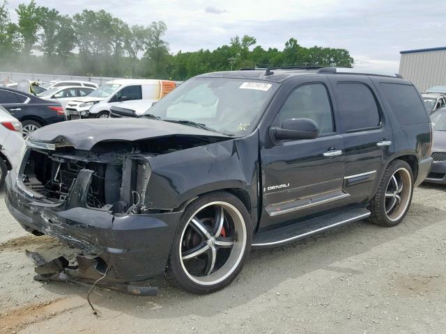 1GKFK638X7J219551 - 2007 GMC YUKON DENA BLACK photo 2