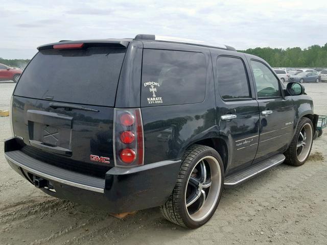 1GKFK638X7J219551 - 2007 GMC YUKON DENA BLACK photo 4