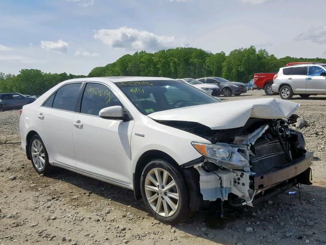 4T1BD1FK9EU097660 - 2014 TOYOTA CAMRY HYBR WHITE photo 1