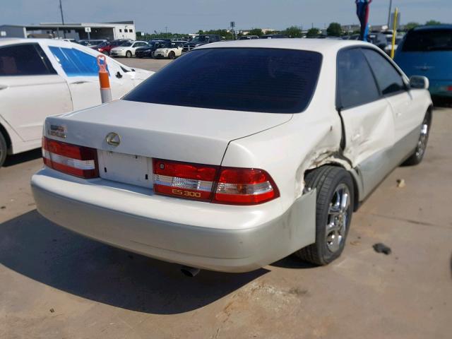 JT8BF28G310293011 - 2001 LEXUS ES 300 WHITE photo 4