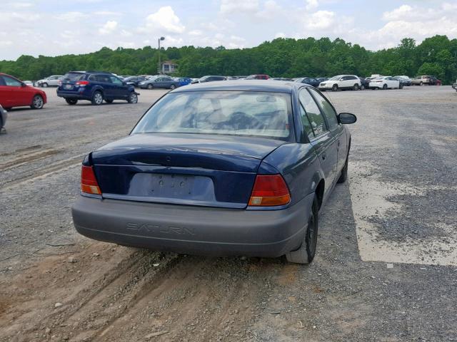 1G8ZG5283WZ280837 - 1998 SATURN SL1 BLUE photo 4