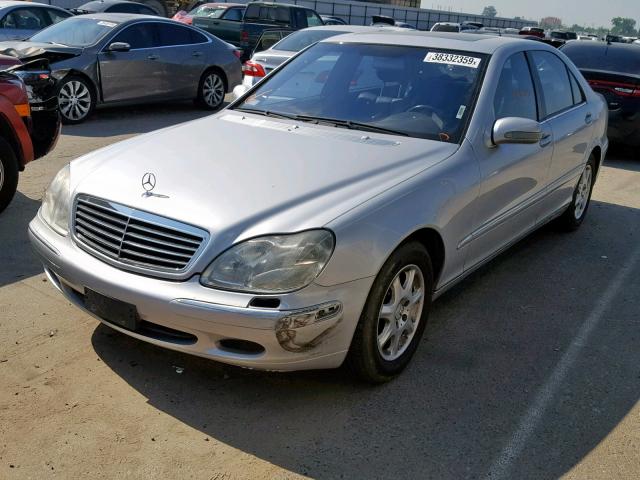 WDBNG75J62A258062 - 2002 MERCEDES-BENZ S 500 SILVER photo 2