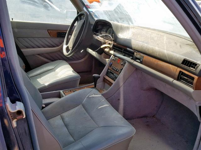 WDBCA25D8LA500857 - 1990 MERCEDES-BENZ 300 SEL BLUE photo 5