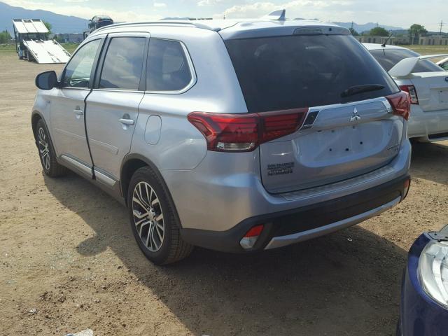 JA4JZ4AX8HZ016008 - 2017 MITSUBISHI OUTLANDER SILVER photo 3