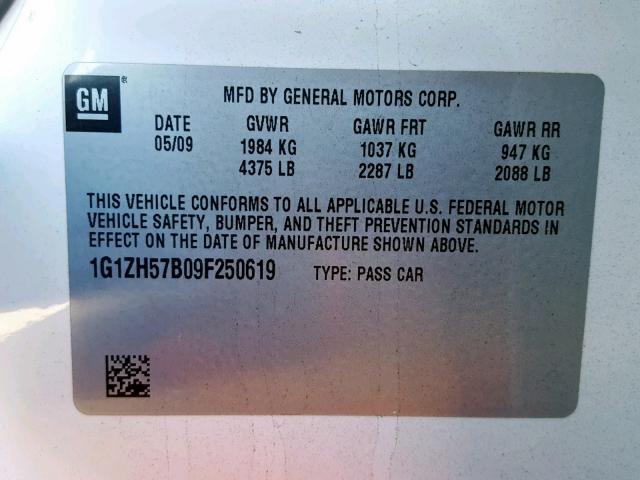 1G1ZH57B09F250619 - 2009 CHEVROLET MALIBU 1LT WHITE photo 10