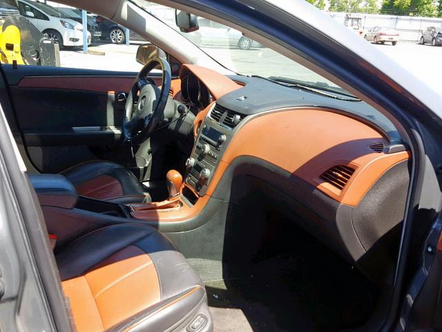 1G1ZK57748F163804 - 2008 CHEVROLET MALIBU LTZ ნაცრისფერი ფოტო 5