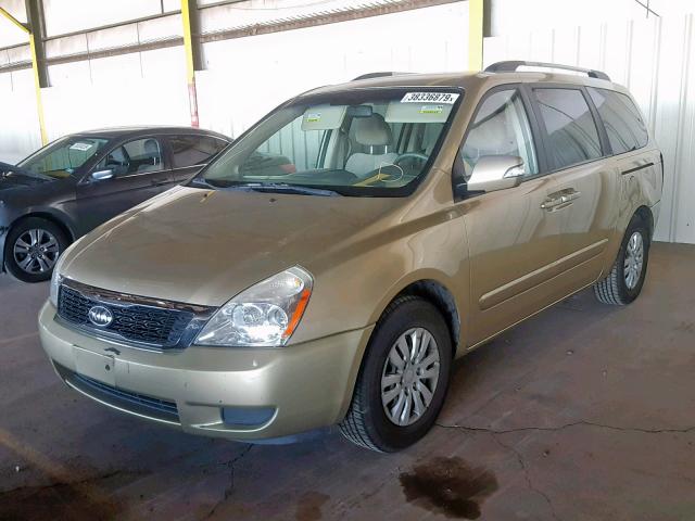 KNDMG4C70B6371348 - 2011 KIA SEDONA LX TAN photo 2