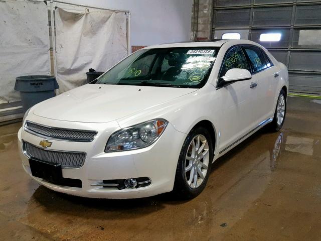 1G1ZE5E72AF222011 - 2010 CHEVROLET MALIBU LTZ თეთრი ფოტო 2