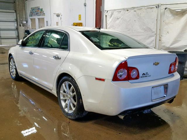 1G1ZE5E72AF222011 - 2010 CHEVROLET MALIBU LTZ თეთრი ფოტო 3