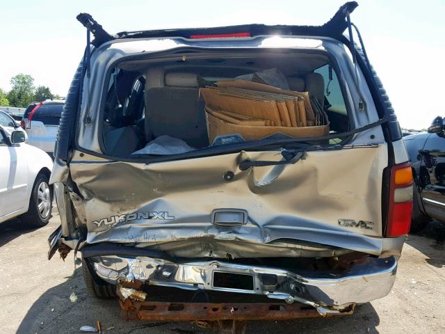 3GKFK16T0YG136832 - 2000 GMC YUKON XL K SILVER photo 9