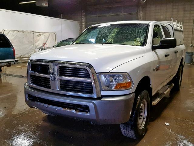 3D7TT2CT6BG610284 - 2011 DODGE RAM 2500 WHITE photo 2