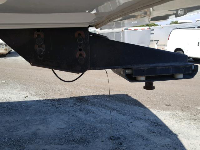 4YDF3292924058814 - 2002 KEYSTONE MONTANA WHITE photo 7