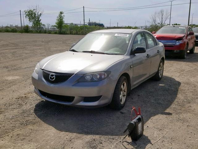 JM1BK12F961525104 - 2006 MAZDA 3 I GRAY photo 2