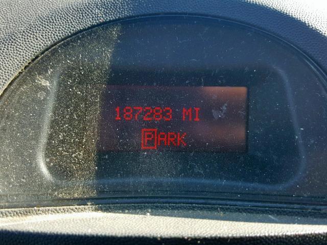 2G2WP522751161558 - 2005 PONTIAC GRAND PRIX SILVER photo 8