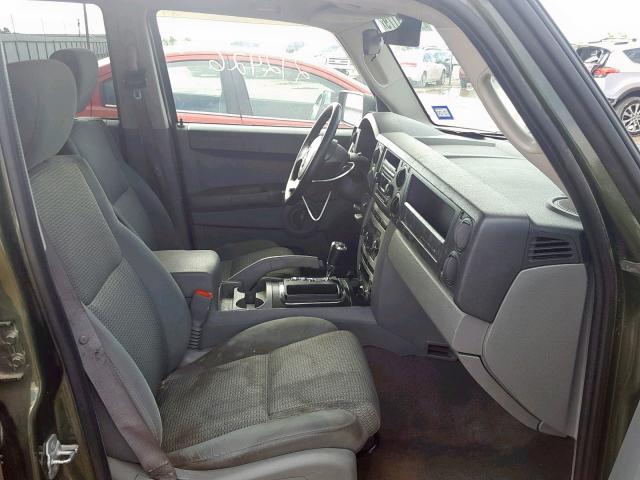 1J8HG48K07C658608 - 2007 JEEP COMMANDER GREEN photo 5