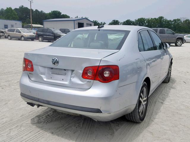 3VWDT71K26M674168 - 2006 VOLKSWAGEN JETTA TDI SILVER photo 4