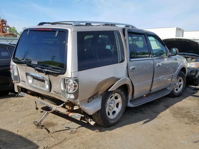 5LMFU28RX2LJ10125 - 2002 LINCOLN NAVIGATOR 米色 照片 4