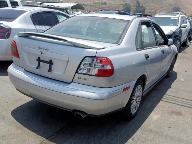 YV1VS275X3F956272 - 2003 VOLVO S40 1.9T SILVER photo 4