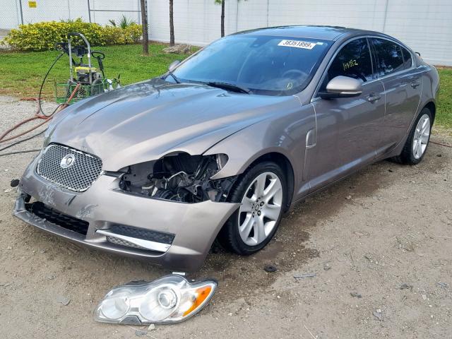 SAJWA0FAXAHR55870 - 2010 JAGUAR XF LUXURY GRAY photo 2