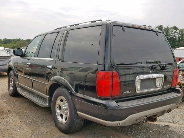 5LMFU28R52LJ17306 - 2002 LINCOLN NAVIGATOR BLACK photo 3