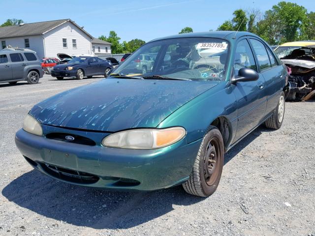 1FAFP10P5XW107325 - 1999 FORD ESCORT LX GREEN photo 2