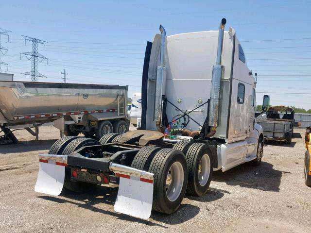 1XP7DB9XX8D755013 - 2008 PETERBILT 387 WHITE photo 4