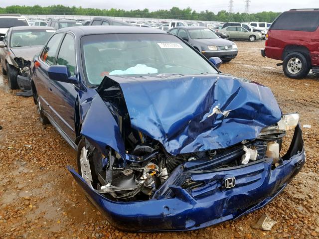 1HGCG56401A058509 - 2001 HONDA ACCORD LX BLUE photo 1