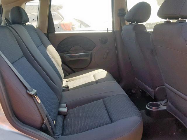 KL1TD66606B667820 - 2006 CHEVROLET AVEO BASE ვერცხლისფერი ფოტო 6