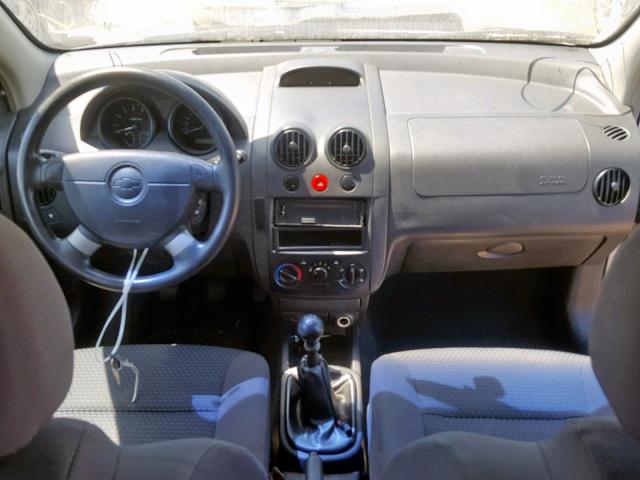 KL1TD66606B667820 - 2006 CHEVROLET AVEO BASE ვერცხლისფერი ფოტო 9