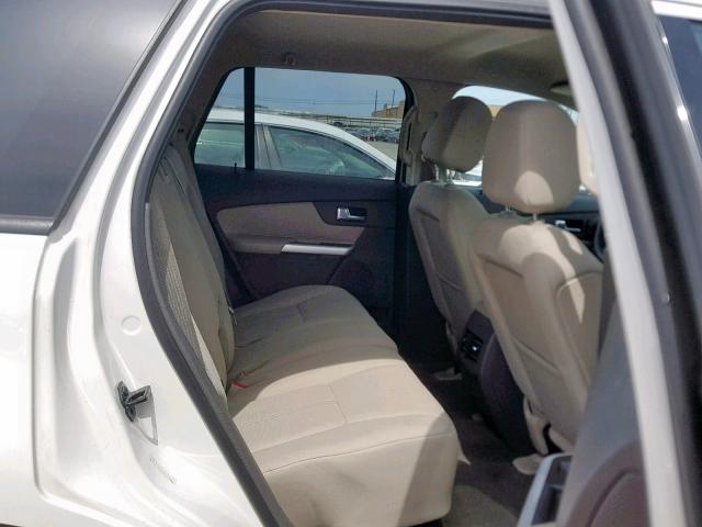 2FMDK3GC3DBC33660 - 2013 FORD EDGE SE WHITE photo 6