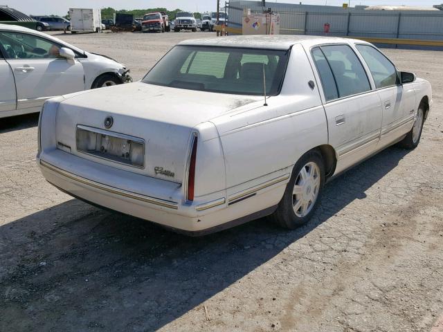 1G6KD54Y9XU749623 - 1999 CADILLAC DEVILLE WHITE photo 4