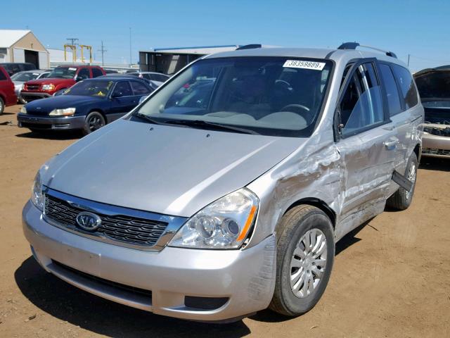 KNDMG4C70C6434112 - 2012 KIA SEDONA LX SILVER photo 2