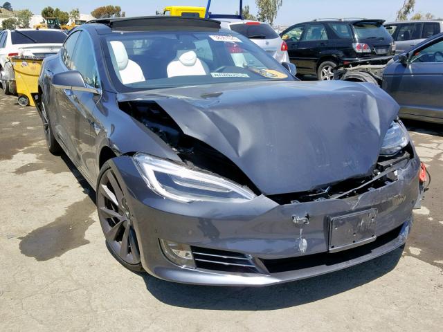 5YJSA1E27JF281433 - 2018 TESLA MODEL S GRAY photo 1