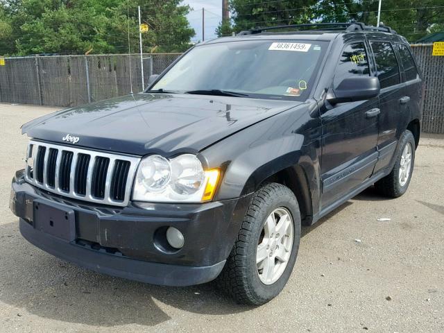 1J4HR48N75C564986 - 2005 JEEP GRAND CHER BLACK photo 2