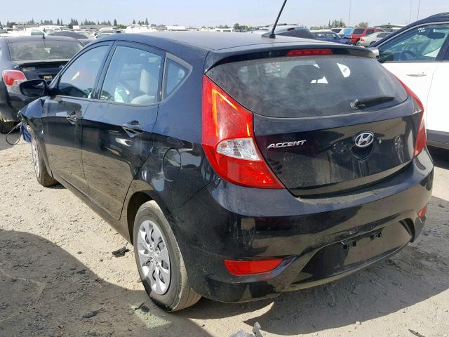 KMHCT5AE4HU353417 - 2017 HYUNDAI ACCENT SE BLACK photo 3