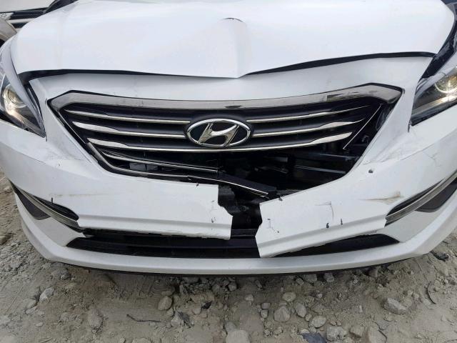 5NPE34AF2FH056735 - 2015 HYUNDAI SONATA SPO WHITE photo 9