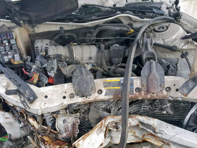 2G2WP552881151170 - 2008 PONTIAC GRAND PRIX WHITE photo 7