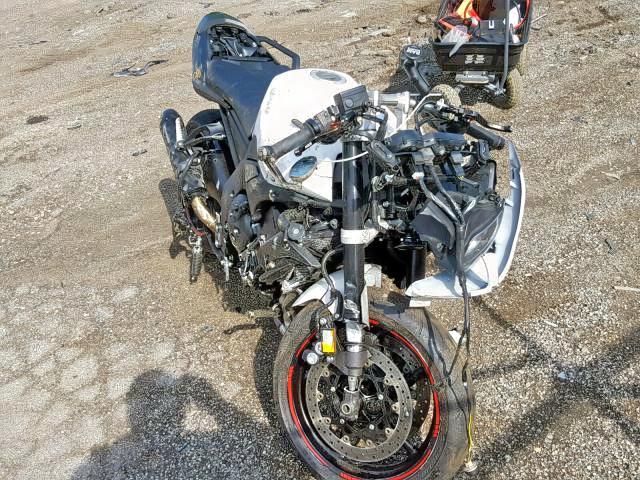 JYARN17E7CA008655 - 2012 YAMAHA FZ1 S WHITE photo 10